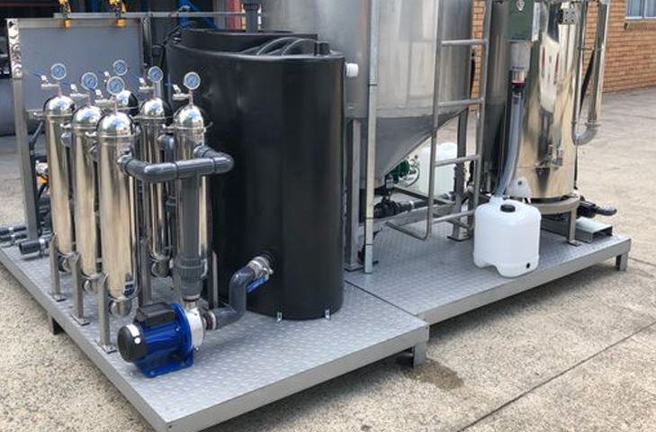 Wash water recycling equipment